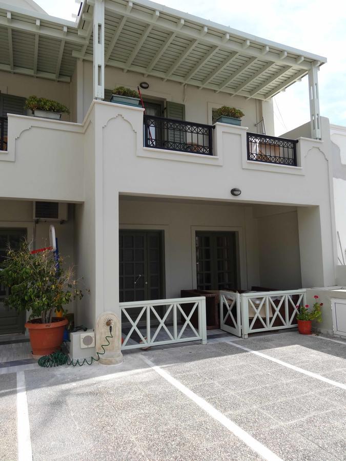 Orelia คามารี ภายนอก รูปภาพ
